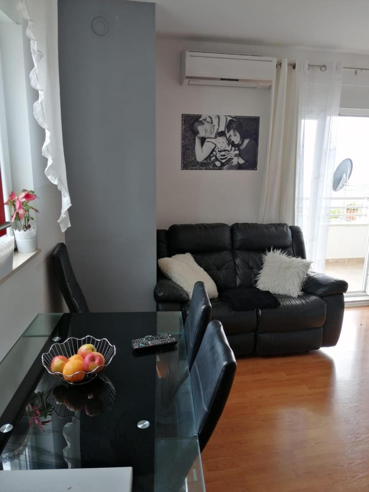 Apartments Kk سيلينا الغرفة الصورة