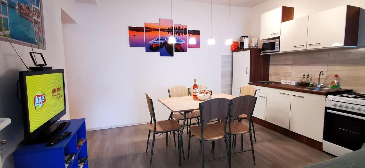 Apartments Kk سيلينا المظهر الخارجي الصورة